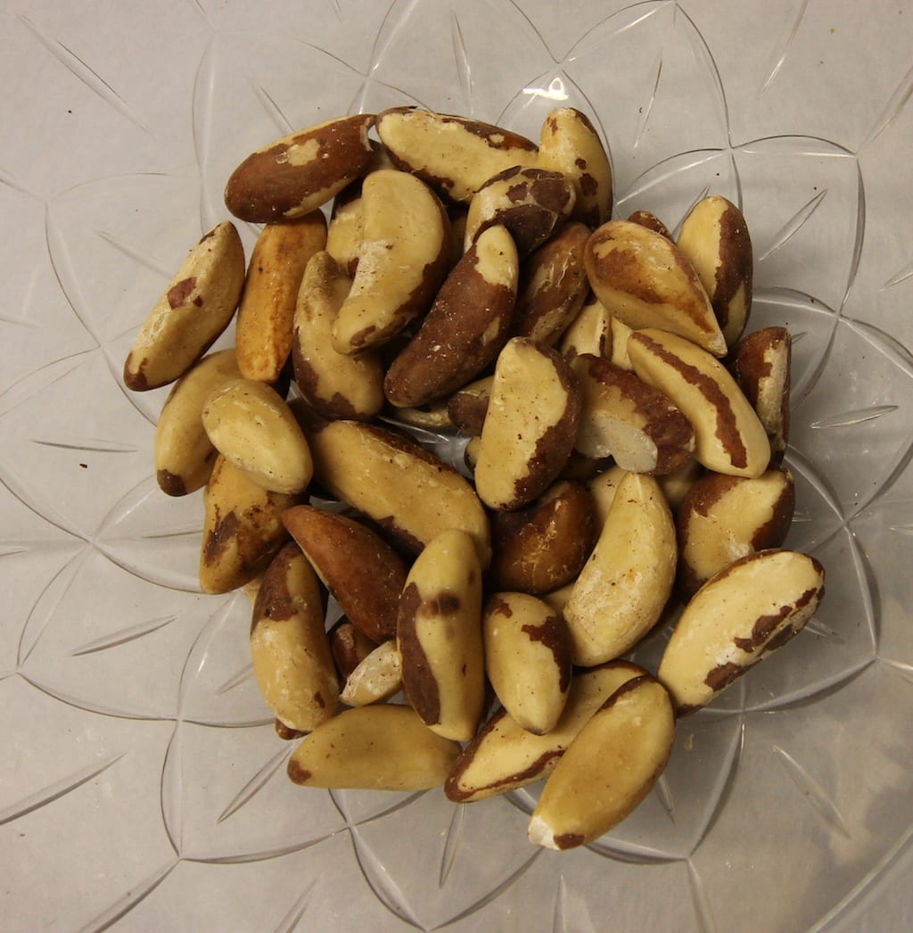 Organic brazil deals nuts in shell